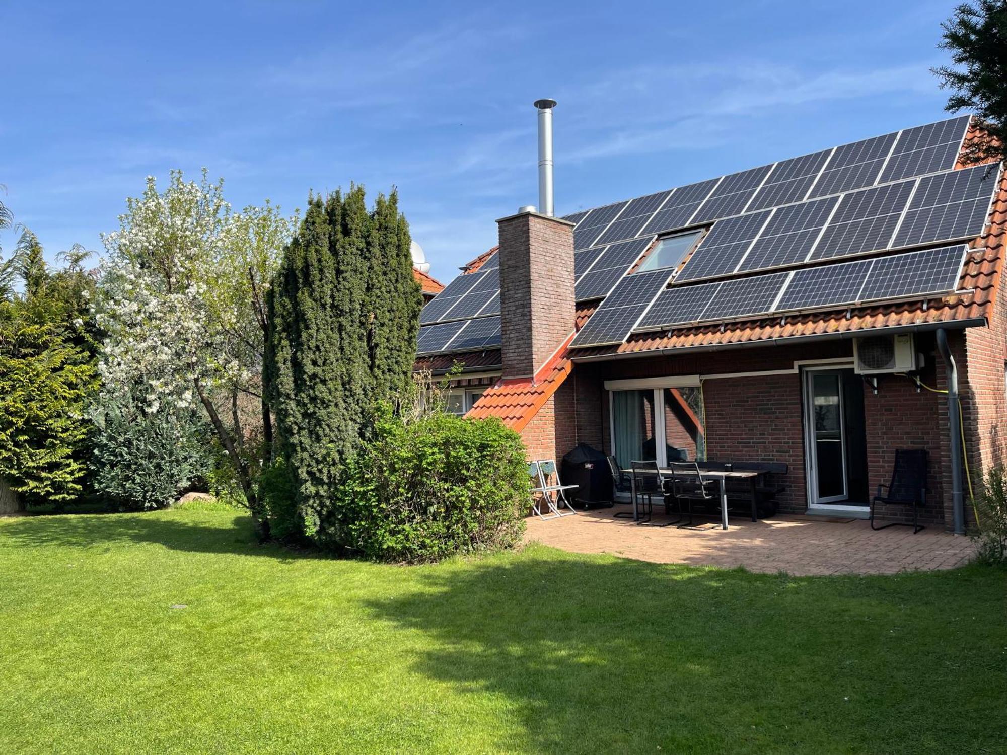 Modern House Gehrden Auf 2 Etagen, Nice Garten, Barbecue, Contactless Check-In, Free Parking エクステリア 写真